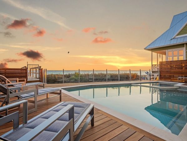 Santa Rosa Beach 9 Bedroom Main Home + 1 Bedroom Guest House