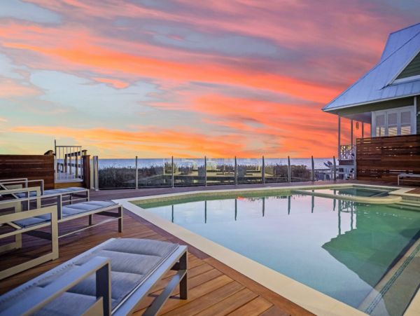 Santa Rosa Beach 9 Bedroom Main Home + 1 Bedroom Guest House