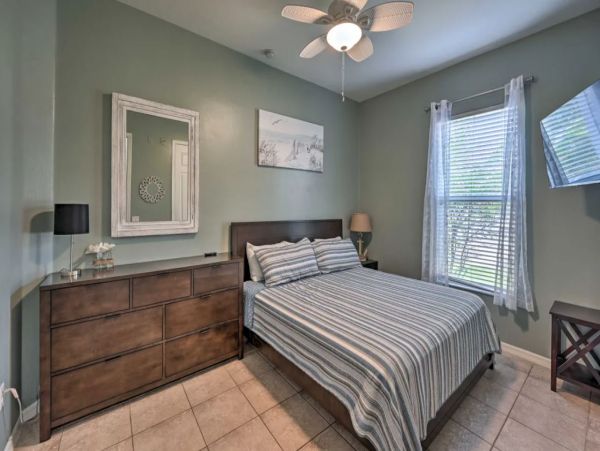 Cape Coral Vacation Home with Pool and Boat Dock 14 Guests