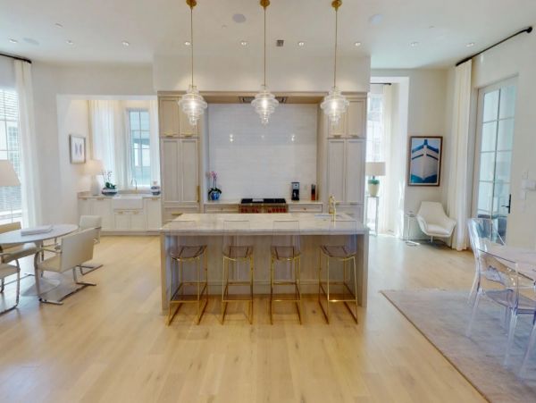 Walk to Beach Six Bedroom Vacation Condo with Private Pool