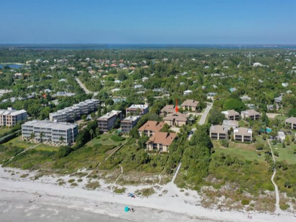 Sanibel Island Vacation Rental 2 Bedroom 150 Steps to Beach