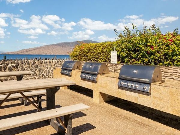 Kihei 2 Bedroom Condo with Gulf View Sleeps 6