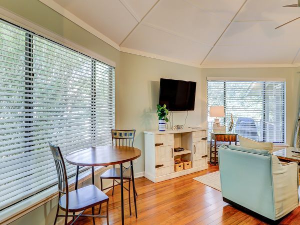 Hilton Head Home 1008676