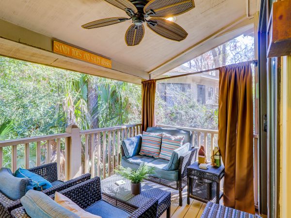 Hilton Head Home 1008676