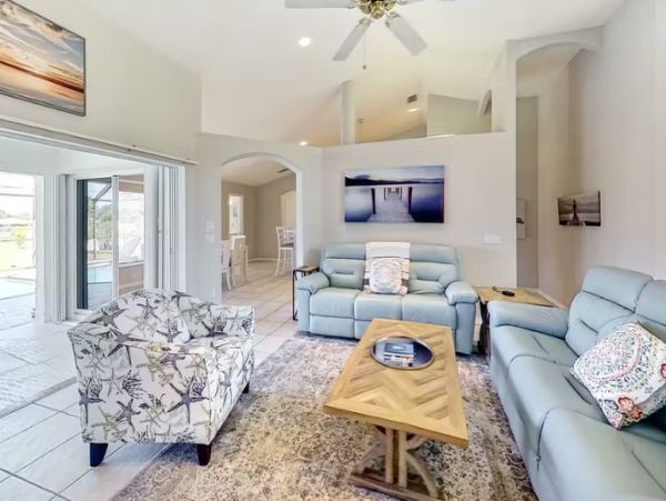 4 Bedroom Home in Punta Gorda Lovely Pool