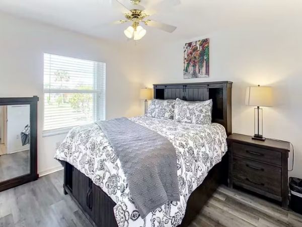 4 Bedroom Home in Punta Gorda Lovely Pool