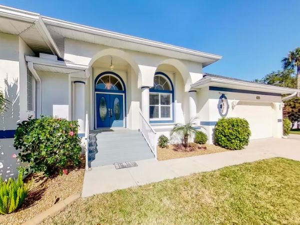 4 Bedroom Home in Punta Gorda Lovely Pool