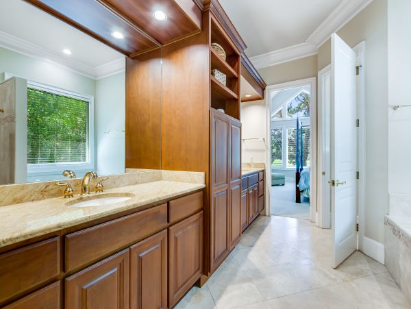Hilton Head Home 1008692