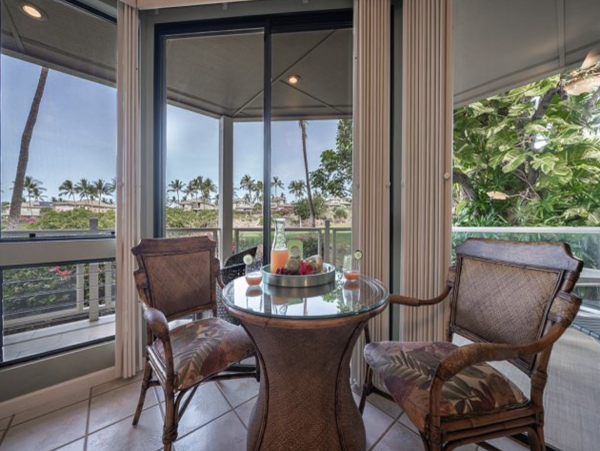 Relax in Paradise: Spacious 3-Bedroom Golf-Front Condo with Ocean Views in Wailea