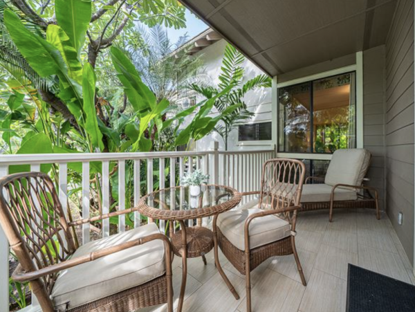 Relax in Paradise: Spacious 3-Bedroom Golf-Front Condo with Ocean Views in Wailea