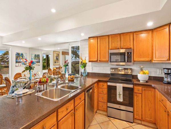 Kaanapali Luxury 3 Bedroom Vacation Residence Townhouse