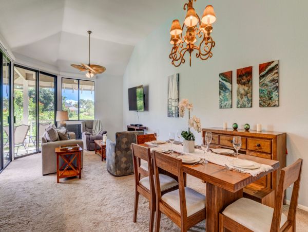Lovely Maui Vacation Rental Sleeps 8 Guests Communal Pool