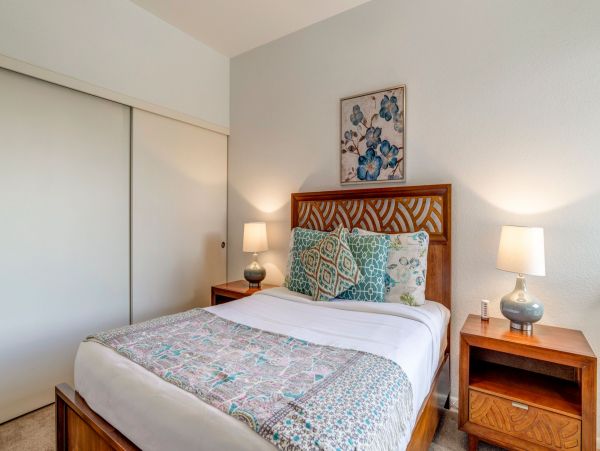 Lovely Maui Vacation Rental Sleeps 8 Guests Communal Pool