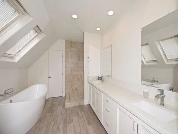 San Diego Oceanfront Vacation Home Sleeps 8 Guests