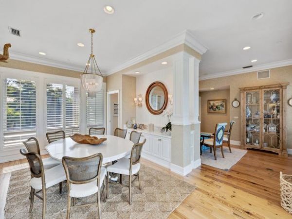 Boca Grande Canal-Front Luxury Vacation Home Private Home