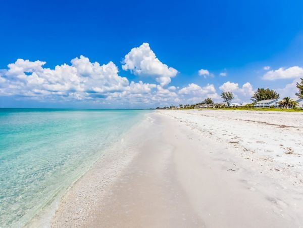Boca Grande Canal-Front Luxury Vacation Home Private Home
