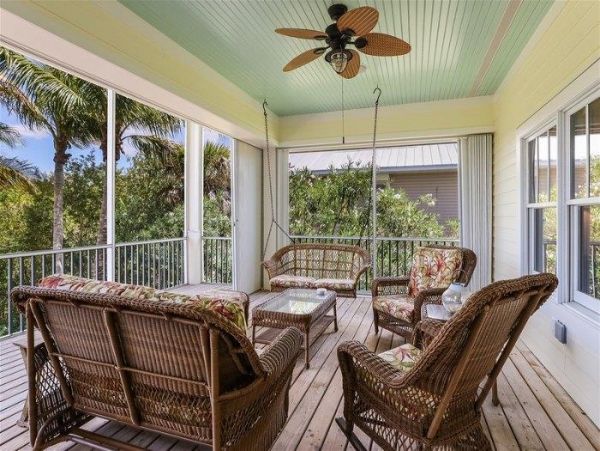 Boca Grande 6 Bedroom Vacation Home Dock & Great Water Views