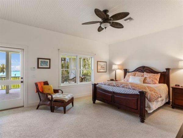 Boca Grande 6 Bedroom Vacation Home Dock & Great Water Views