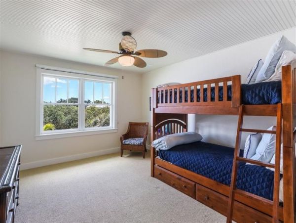 Boca Grande 6 Bedroom Vacation Home Dock & Great Water Views