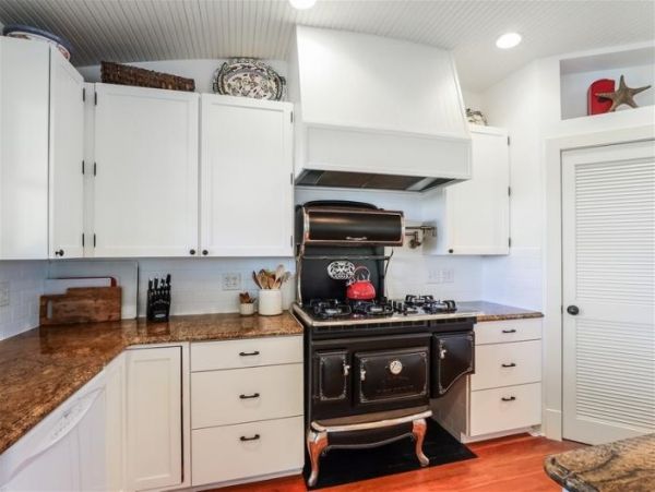 Boca Grande 6 Bedroom Vacation Home Dock & Great Water Views