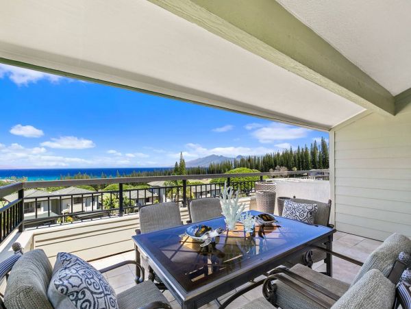 Charming One Bedroom Condo with Ocean Views Sleeps 4