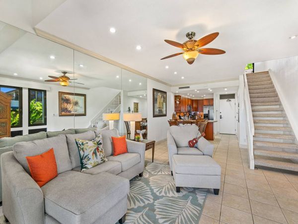 Charming One Bedroom Condo with Ocean Views Sleeps 4
