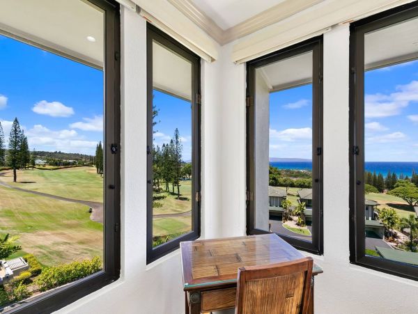 Charming One Bedroom Condo with Ocean Views Sleeps 4