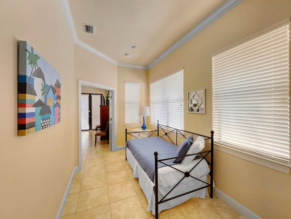 Siesta Key Vacation Duplex Three Bedroom with Pool
