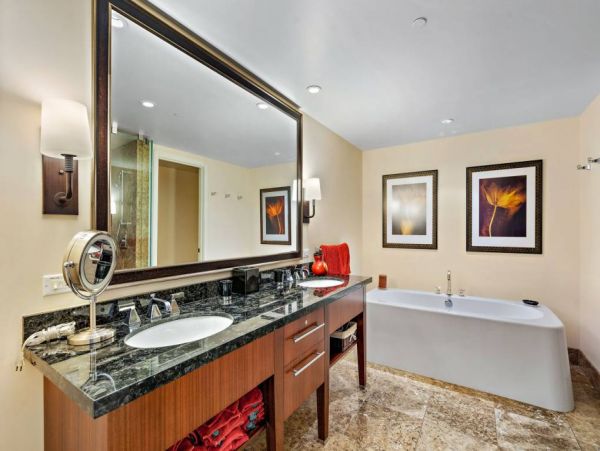 Luxury Kaanapali 3 Bedroom Residence Great Location & Views