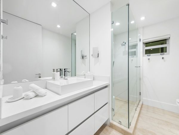 Magnific Bay View Five-Bedroom Rental Home in Sunny Isles