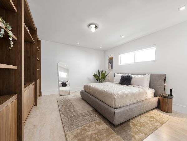 Magnific Bay View Five-Bedroom Rental Home in Sunny Isles