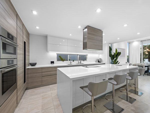 Magnific Bay View Five-Bedroom Rental Home in Sunny Isles