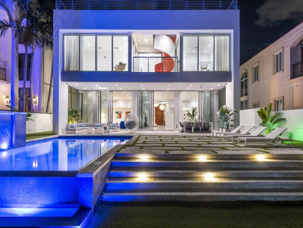 Magnific Bay View Five-Bedroom Rental Home in Sunny Isles