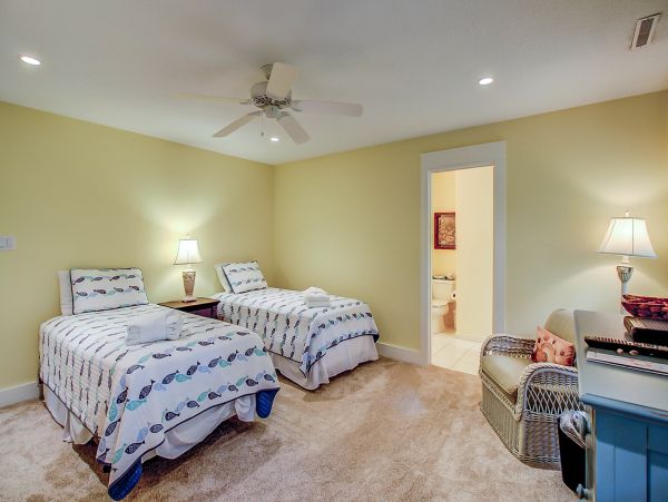 Hilton Head Home 1008747