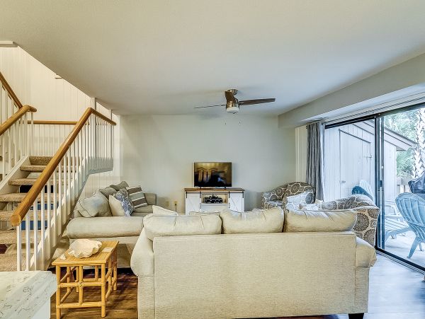 South Beach Village Vacation rental steps to beach