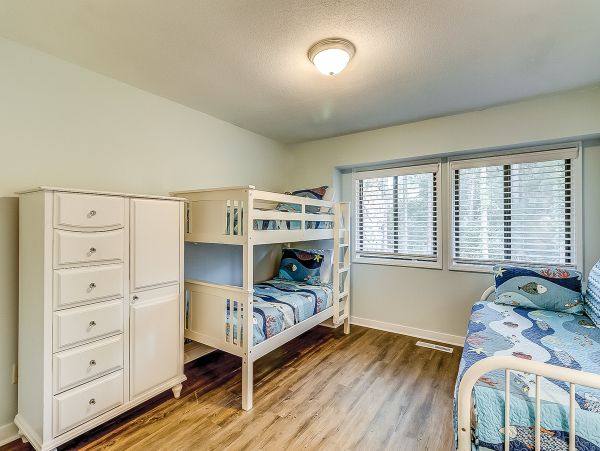South Beach Village Vacation rental steps to beach