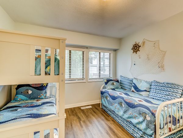 South Beach Village Vacation rental steps to beach