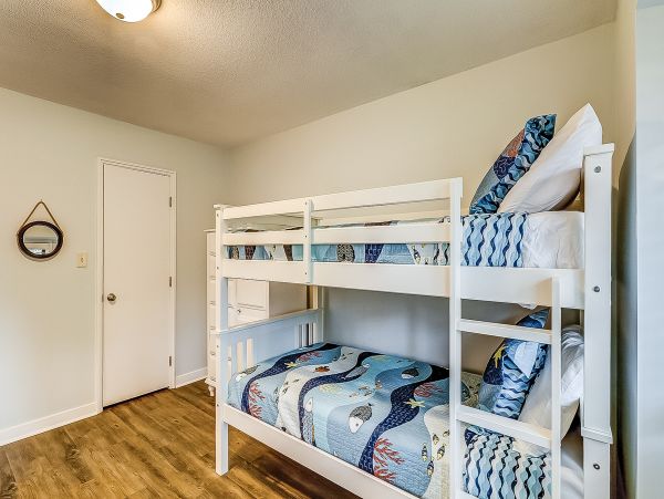 South Beach Village Vacation rental steps to beach