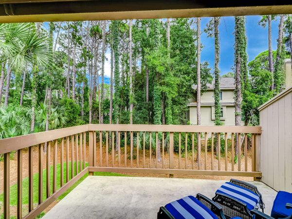 South Beach Village Vacation rental steps to beach