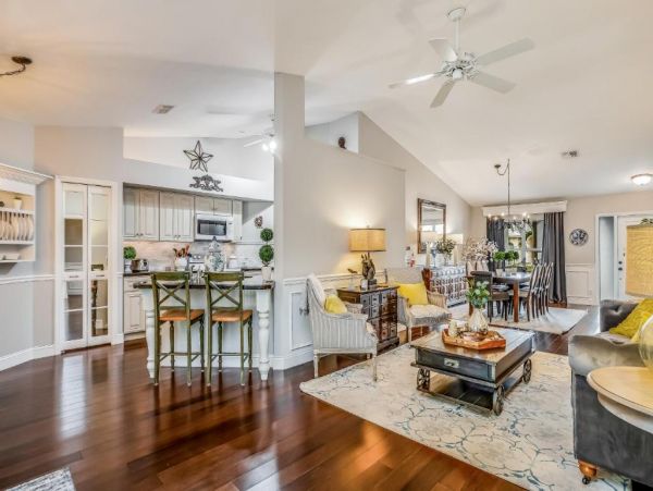 Three Bedroom Home in Naples with Pool & Screened Lanai