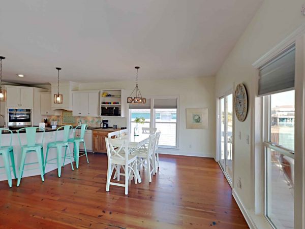 Steps to the Beach 4 Bedroom Gulf Shores Vacation Pool Home