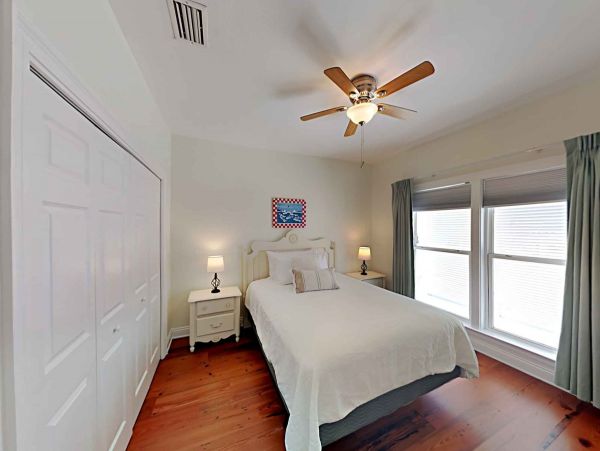 Steps to the Beach 4 Bedroom Gulf Shores Vacation Pool Home