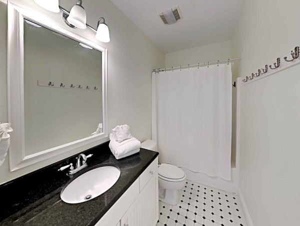 Steps to the Beach 4 Bedroom Gulf Shores Vacation Pool Home