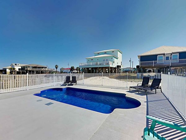 Steps to the Beach 4 Bedroom Gulf Shores Vacation Pool Home