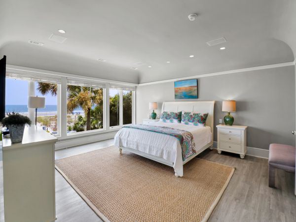 Hilton Head Luxury Oceanfront Home With Pool & Spa Sleeps 28