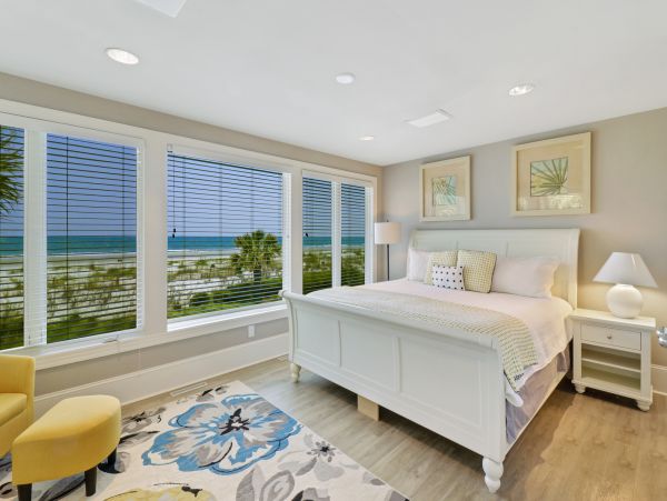 Hilton Head Luxury Oceanfront Home With Pool & Spa Sleeps 28