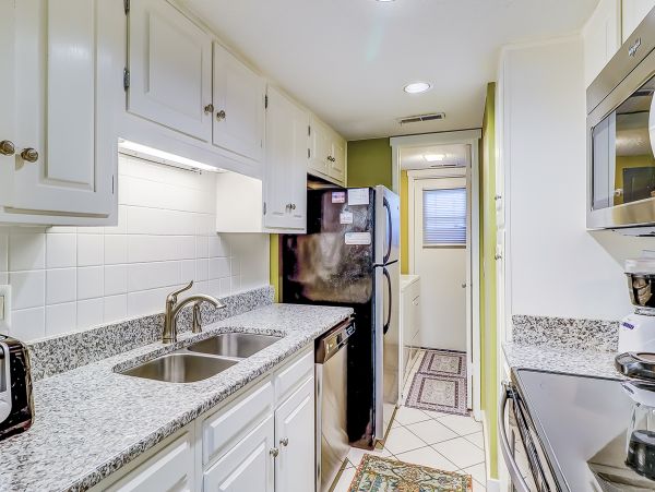 BEACH VILLA IN COLIGNY BEACH ACCESS