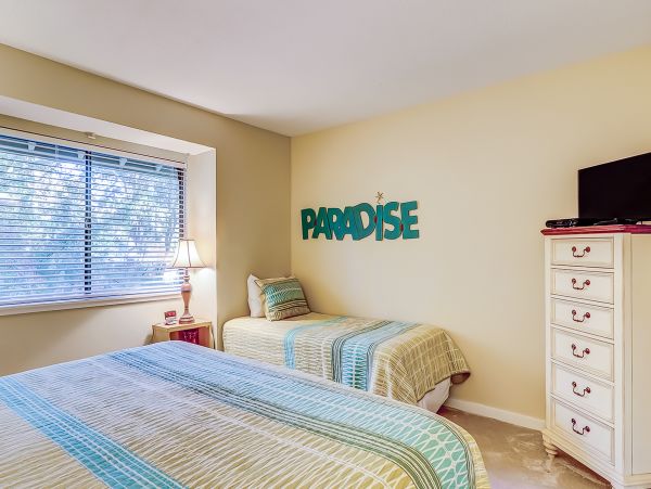 BEACH VILLA IN COLIGNY BEACH ACCESS