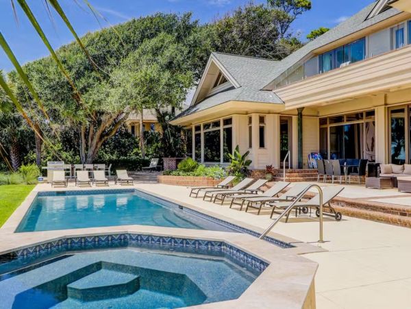 Hilton Head Luxury Oceanfront Home Eight Bedrooms Pool & Spa