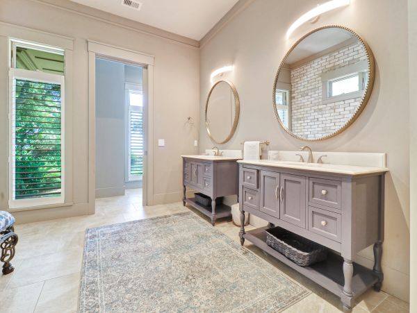 Hilton Head Luxury Oceanfront Home Eight Bedrooms Pool & Spa